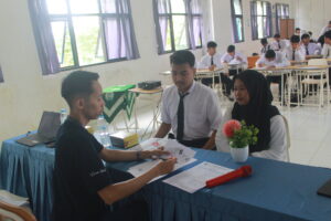 Peserta Lakukan Simulasi Job Interview