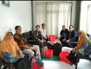 Tamu dari Perusahaan yang hadir dalam pelepasan siswa 2025