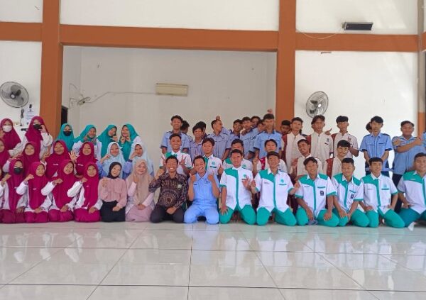 Alumni SMK Muda di Kelas Bimbingan Karir